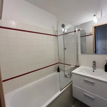 Apartment Avec Vue Et Piscine A Cannes